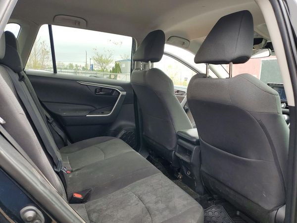 2021 TOYOTA RAV4 XLE Premium HV
