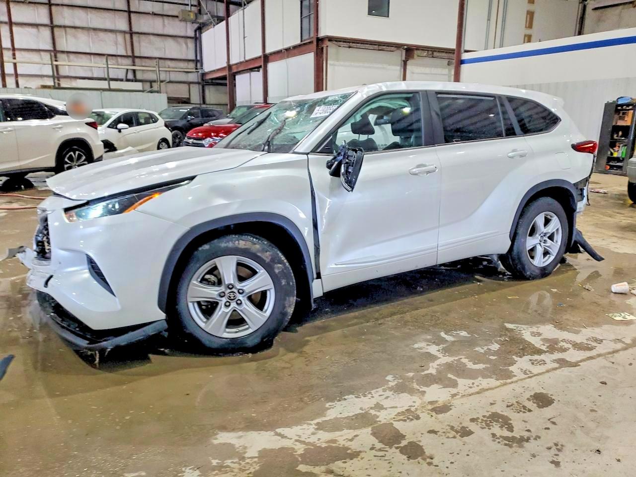 2023 TOYOTA HIGHLANDER