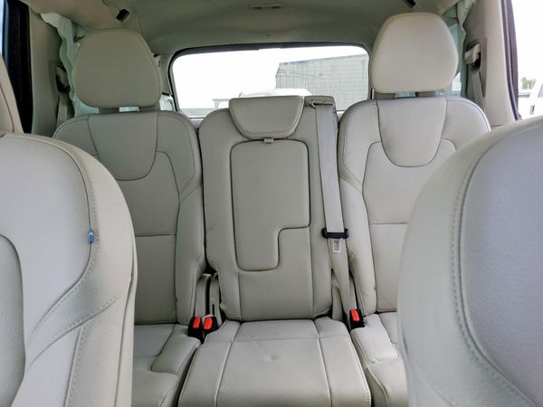 2024 VOLVO XC90 Plus Bright — SUVN