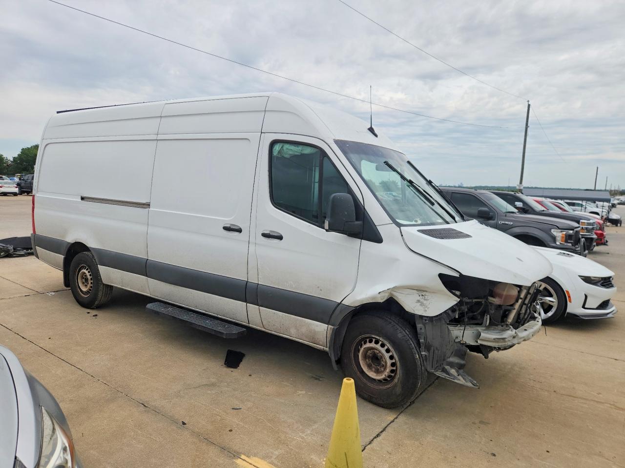 2020 MERCEDES-BENZ SPRINTER 2500 907 (VS30)