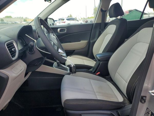 2024 HYUNDAI VENUE SEL / Limited