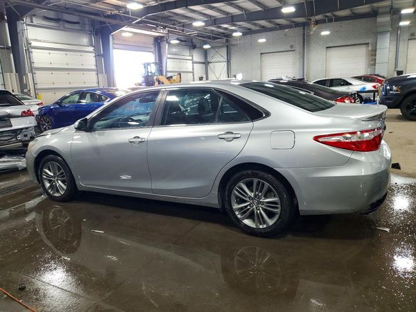 2016 TOYOTA CAMRY