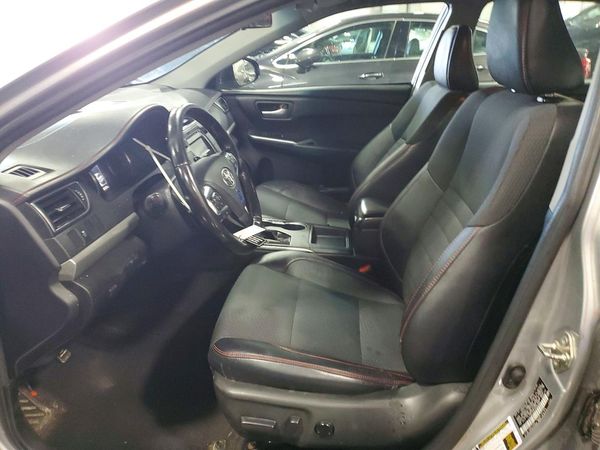 2016 TOYOTA CAMRY