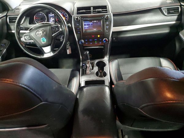 2016 TOYOTA CAMRY