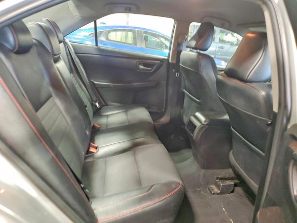 2016 TOYOTA CAMRY