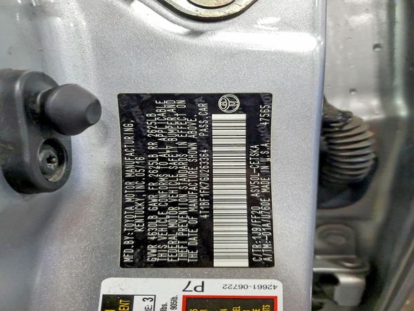 2016 TOYOTA CAMRY