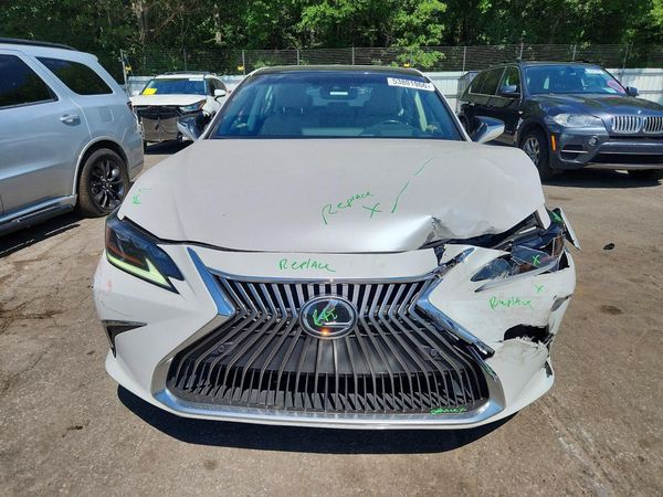 2019 LEXUS ES 350
