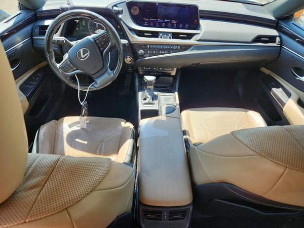 2019 LEXUS ES 350