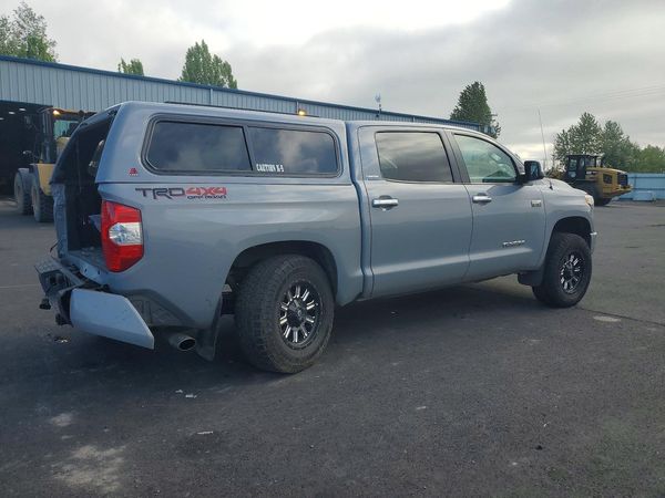 2018 TOYOTA TUNDRA Limited