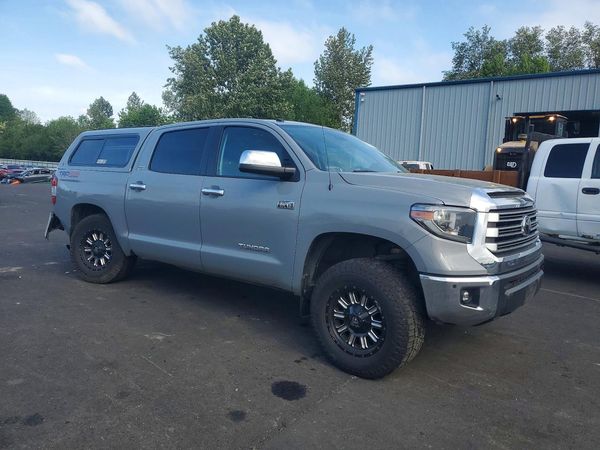 2018 TOYOTA TUNDRA Limited