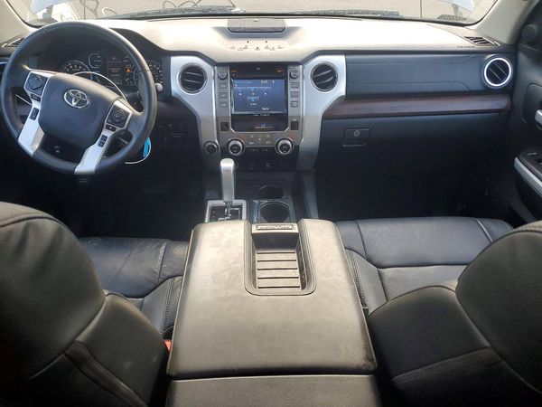 2018 TOYOTA TUNDRA Limited
