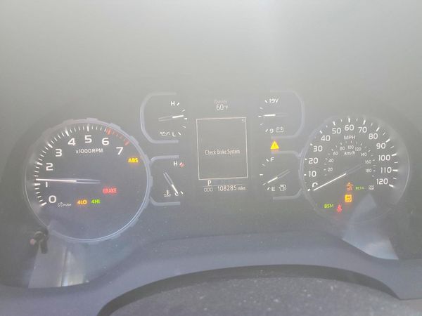 2018 TOYOTA TUNDRA Limited