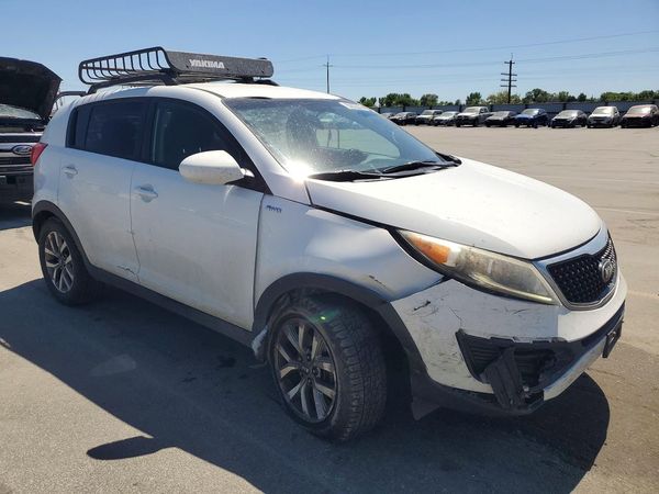 2015 KIA SPORTAGE GL - Middle-low