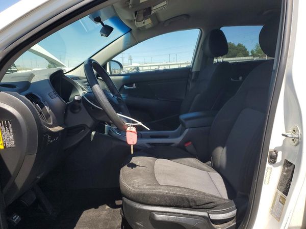 2015 KIA SPORTAGE GL - Middle-low