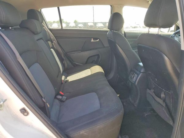 2015 KIA SPORTAGE GL - Middle-low
