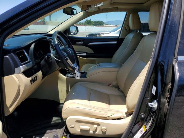 2016 TOYOTA HIGHLANDER Base/Hybrid