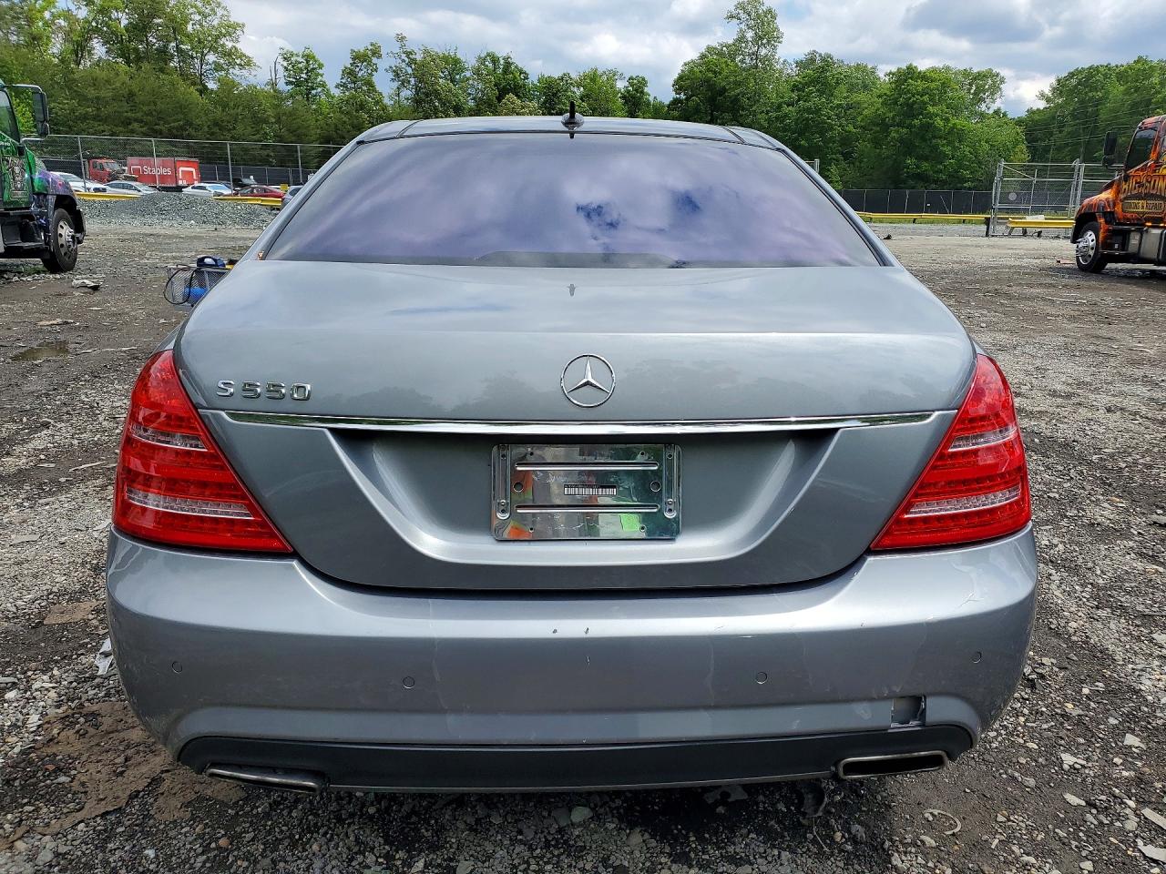 2011 MERCEDES-BENZ S S550