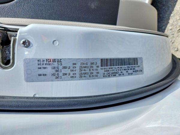 2017 CHRYSLER PACIFICA Limited