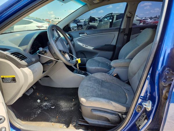 2015 HYUNDAI ACCENT