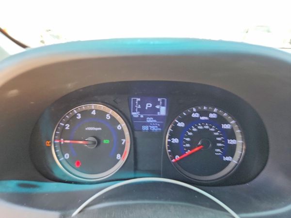 2015 HYUNDAI ACCENT