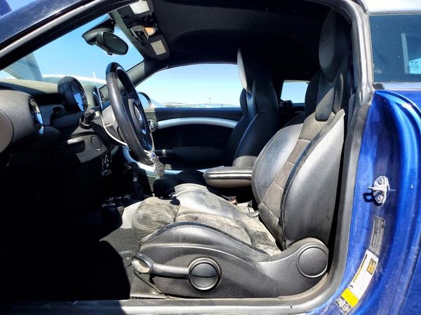 2013 MINI COOPER COUPE