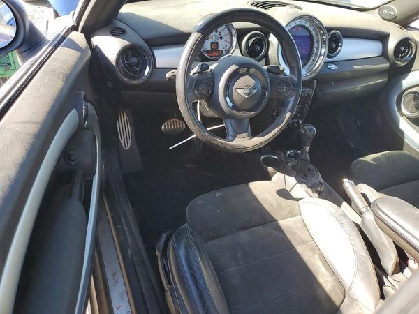 2013 MINI COOPER COUPE