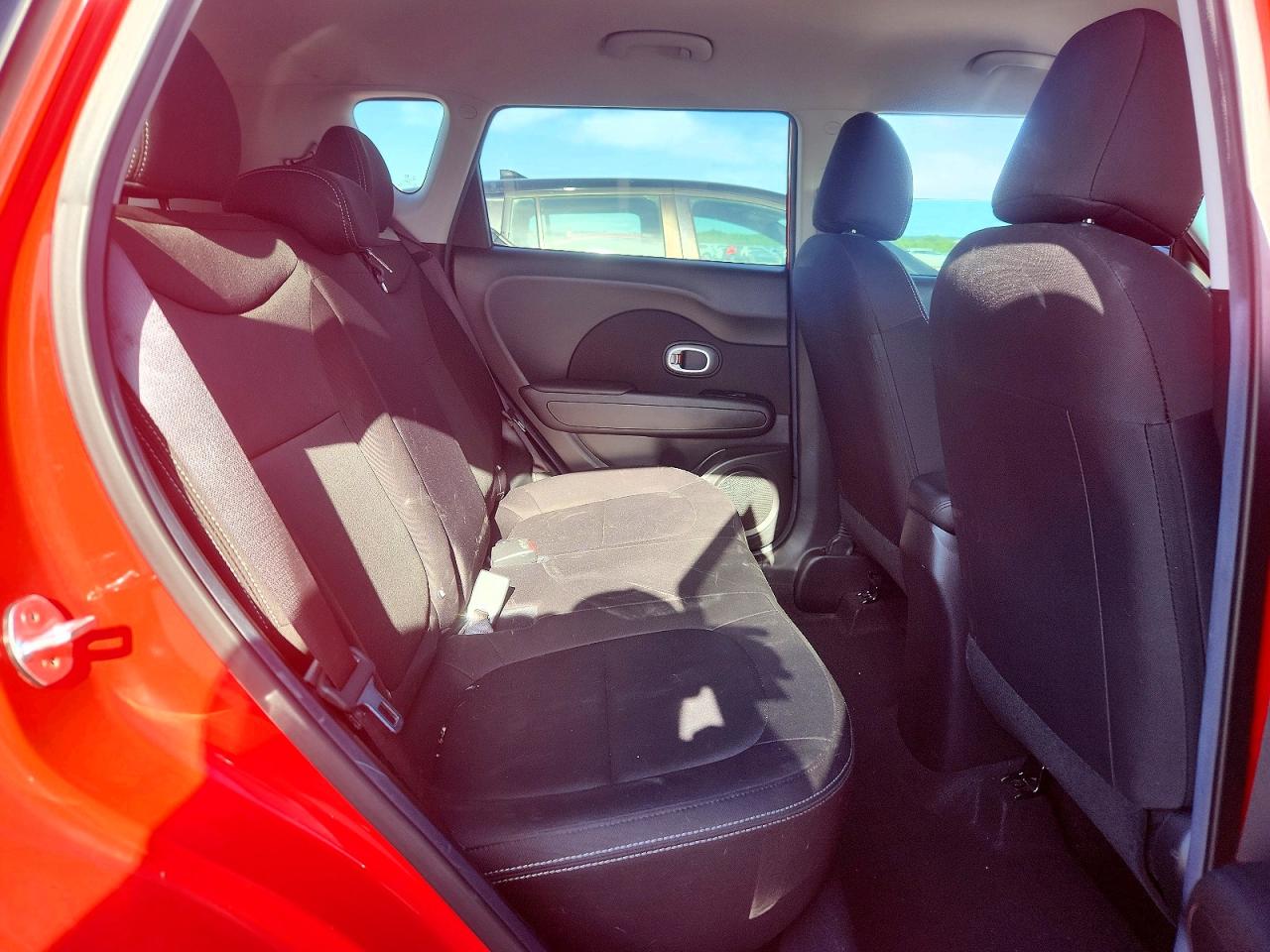 2019 KIA SOUL Base