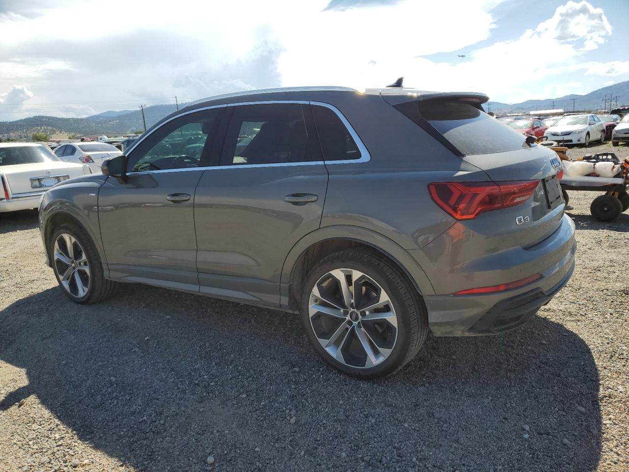 2019 AUDI Q3