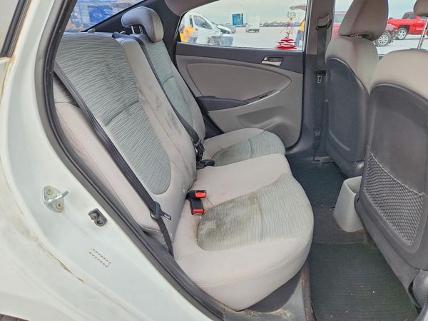 2016 HYUNDAI ACCENT
