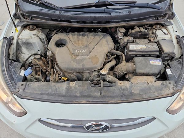 2016 HYUNDAI ACCENT