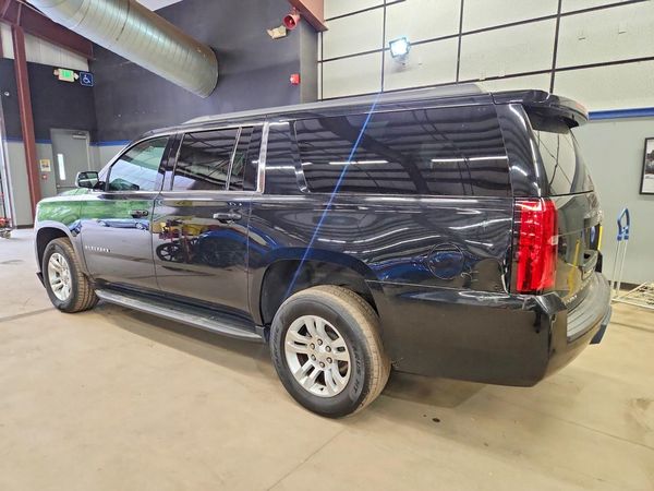 2019 CHEVROLET SUBURBAN LS
