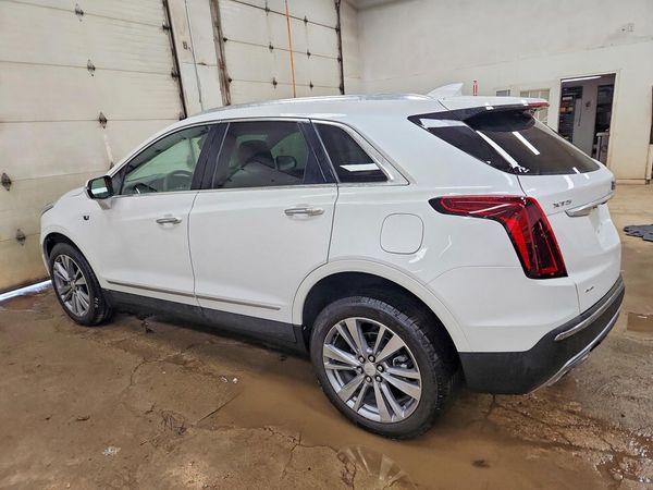 2025 CADILLAC XT5