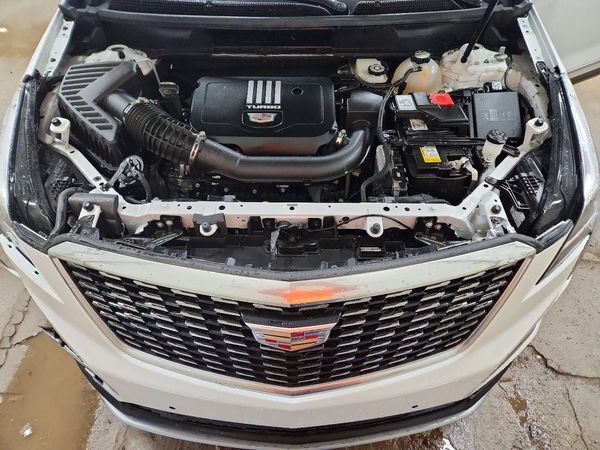 2025 CADILLAC XT5