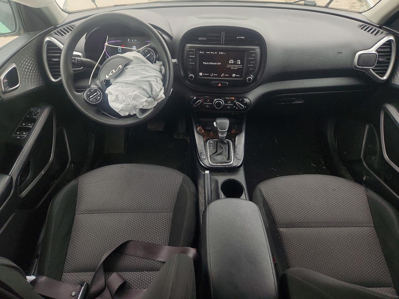 2025 KIA SOUL LX, S