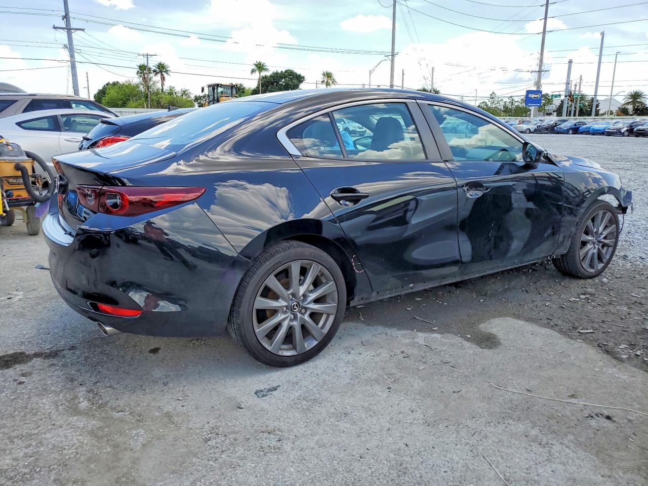 2024 MAZDA 3 Preferred Package