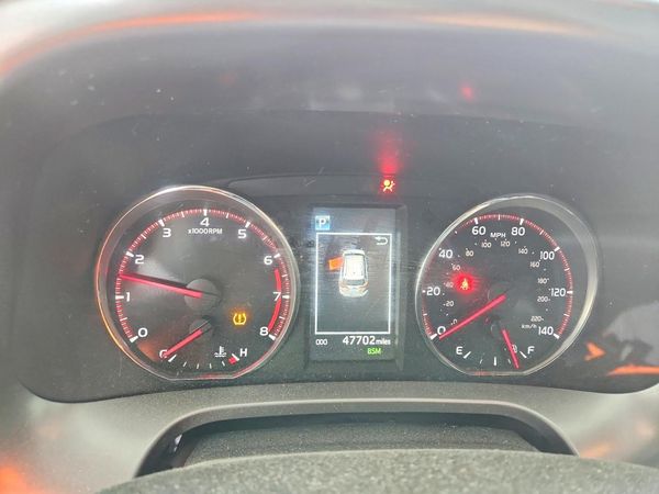 2018 TOYOTA RAV4 SE