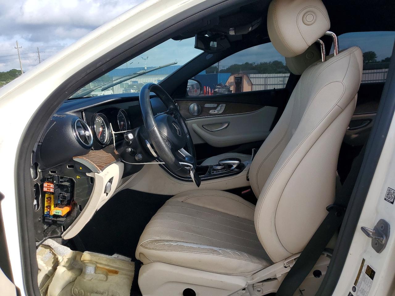 2017 MERCEDES-BENZ E E300-4M