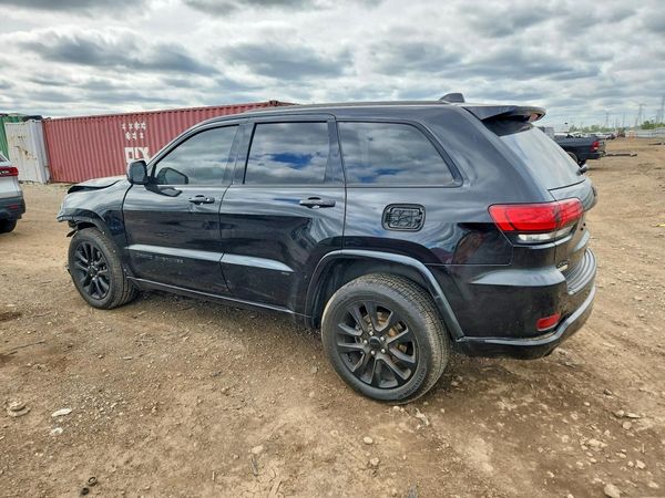 2020 JEEP GRAND CHEROKEE LAREDO 4X4