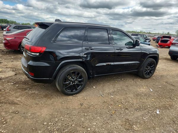 2020 JEEP GRAND CHEROKEE LAREDO 4X4
