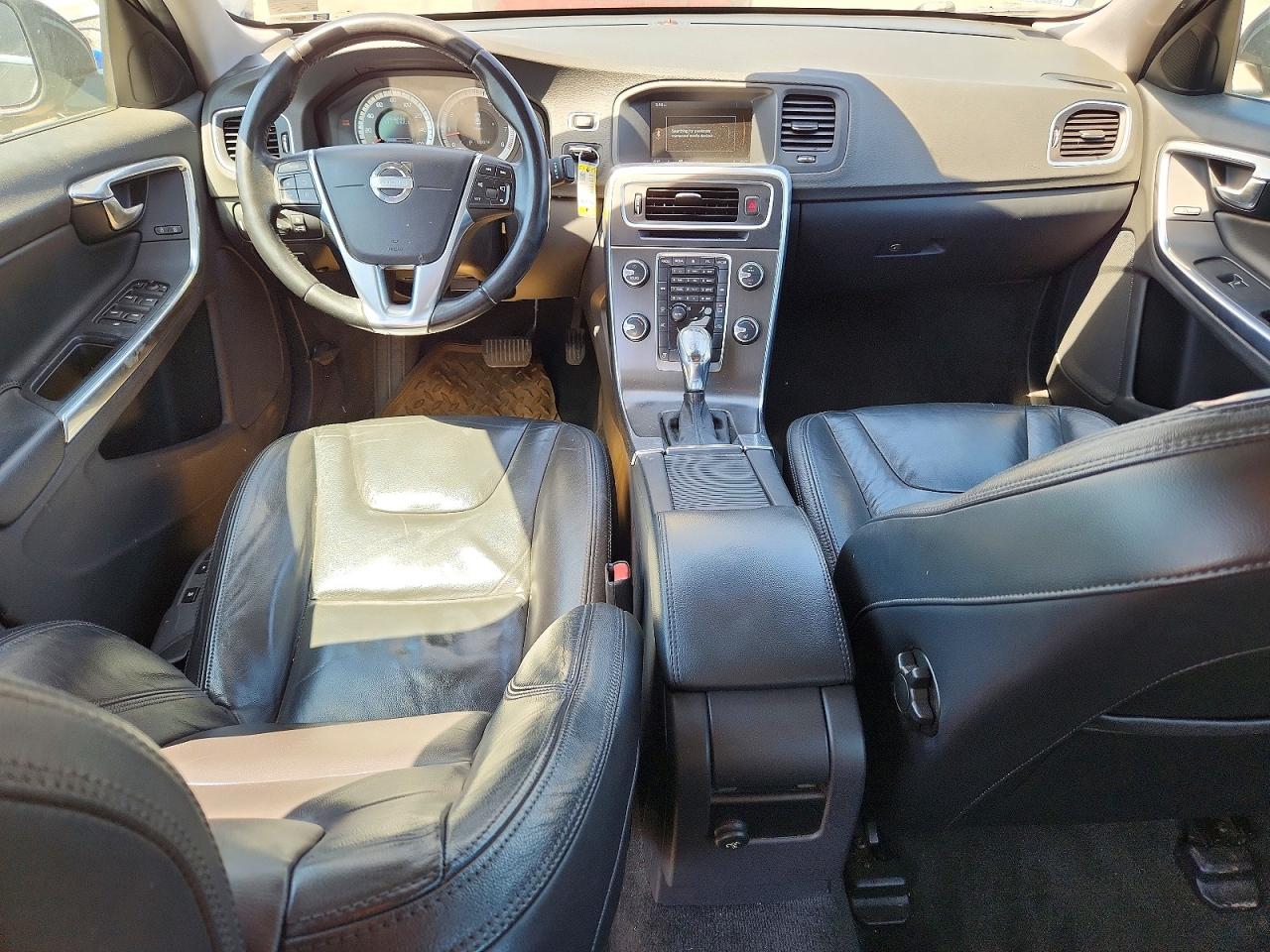 2013 VOLVO S60