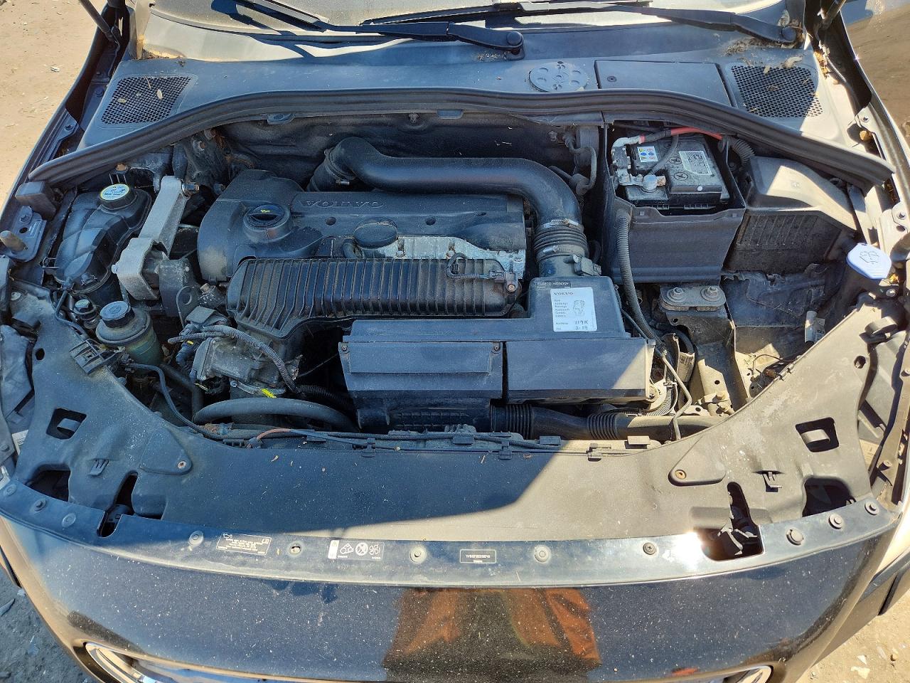 2013 VOLVO S60