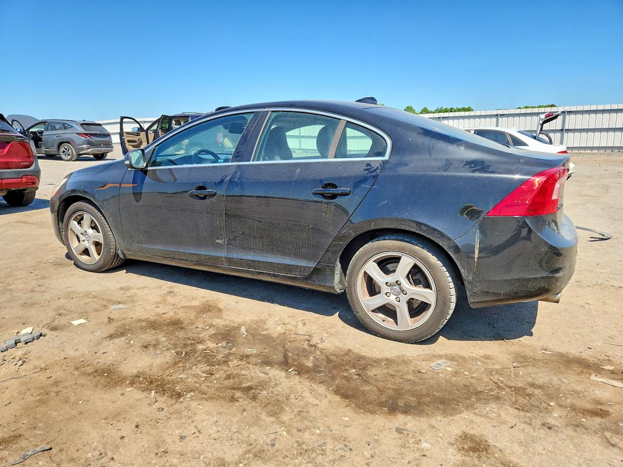 2013 VOLVO S60