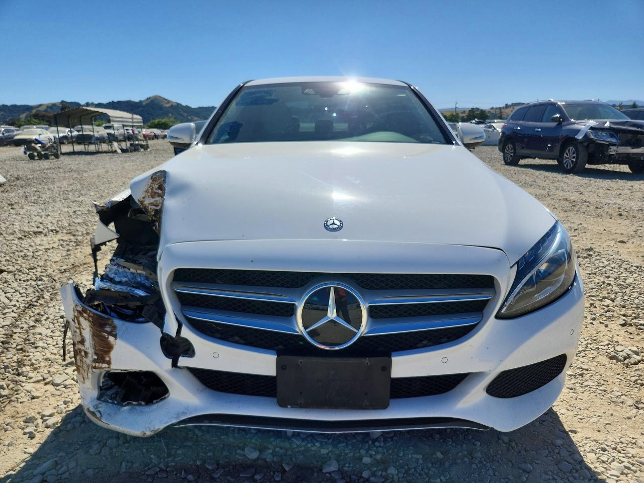 2015 MERCEDES-BENZ C Base