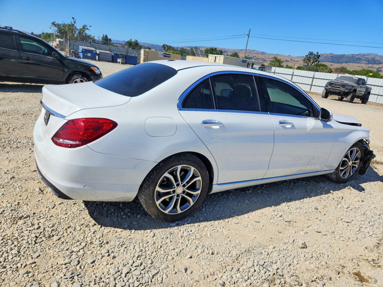 2015 MERCEDES-BENZ C Base