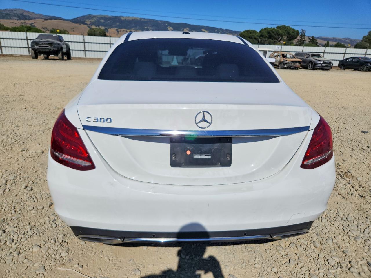 2015 MERCEDES-BENZ C Base