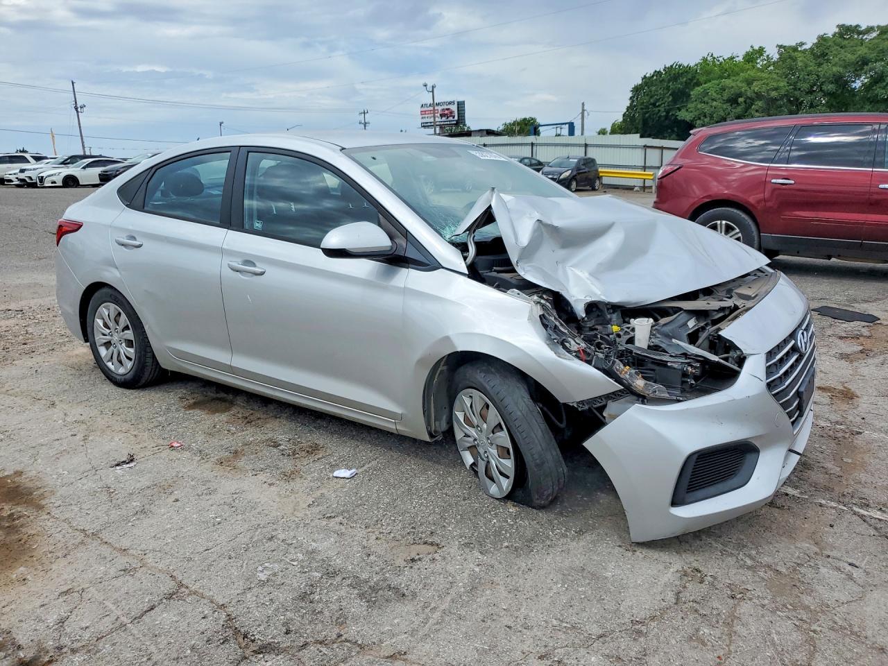 2020 HYUNDAI ACCENT SE and SEL