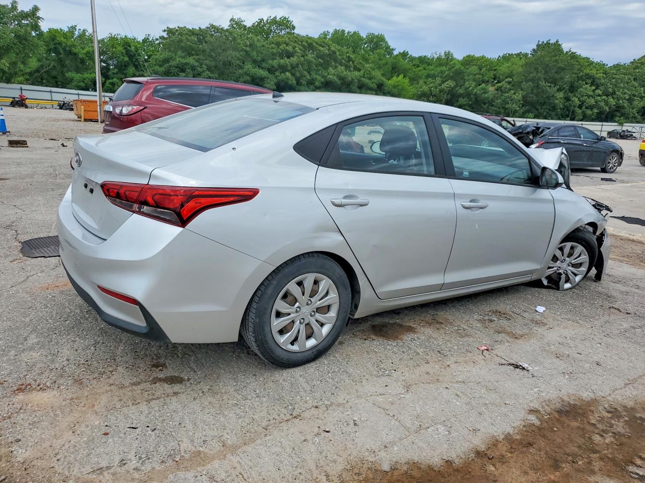 2020 HYUNDAI ACCENT SE and SEL