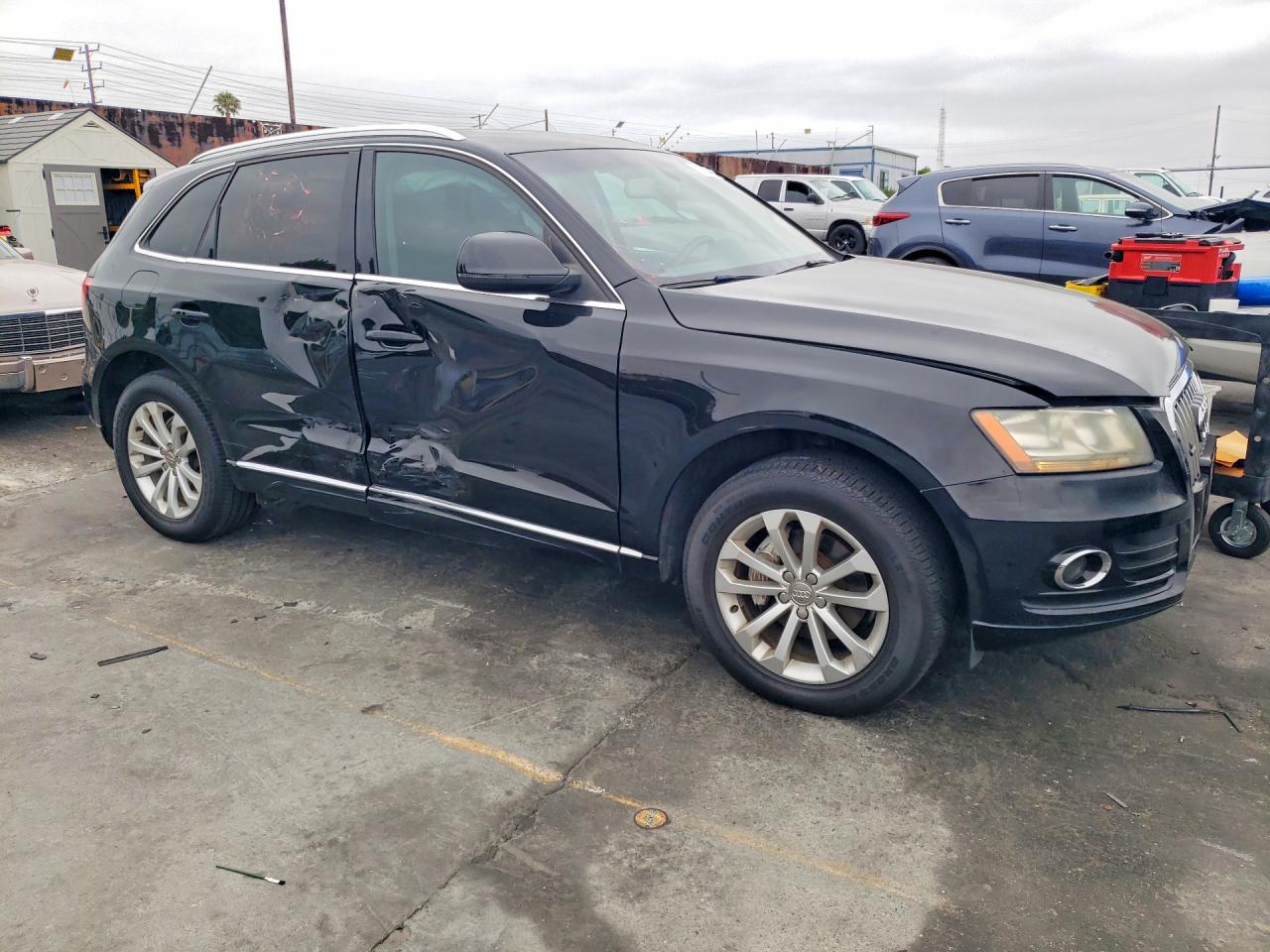 2014 AUDI Q5