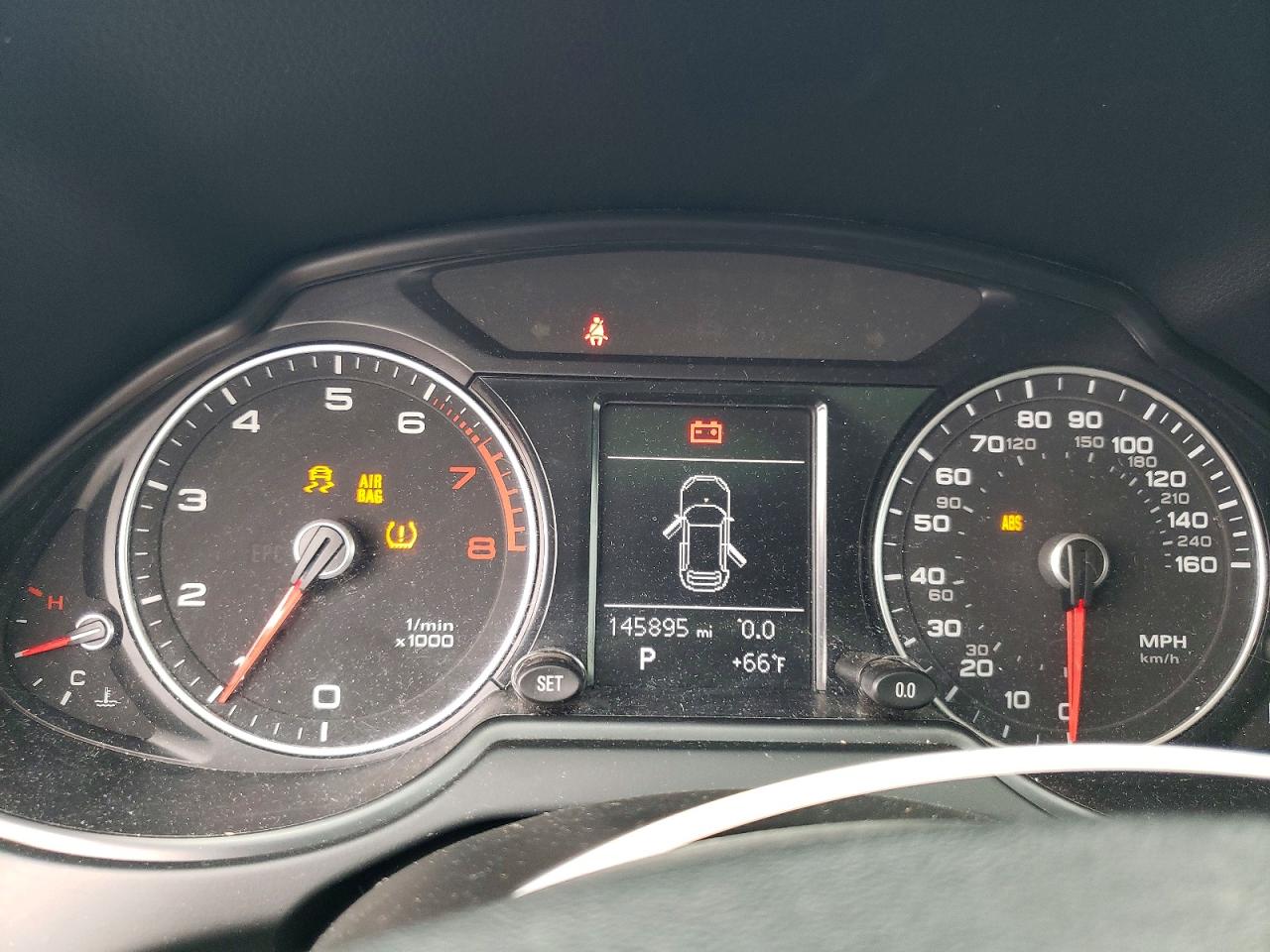 2014 AUDI Q5