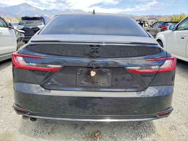 2026 TOYOTA CAMRY